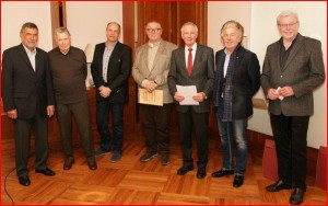 v.l.nr. Günter Bubeck, Heinz Strobel, Ralf Horlacher, Mathias Sendelbach, Heinz Illi (Erster Vorsitzender), Detlef Stick, Josef Jessberger) (Foto: Axel Mössinger) 